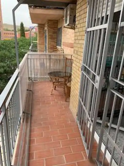 Habitación 105 m², Granada