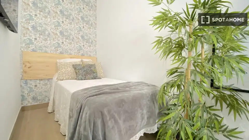 Habitación 230 m², Sevilla