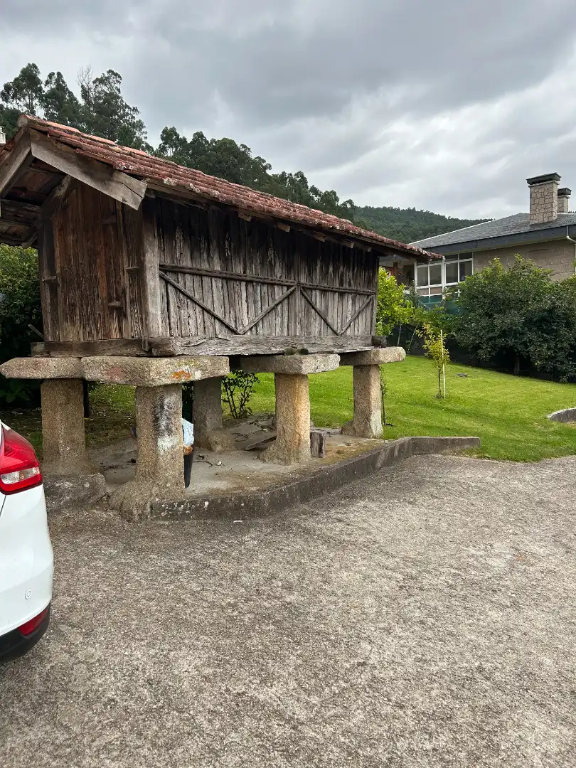 Piso de 300 m² en Moaña