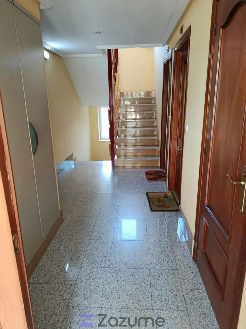 Piso de 100 m² en Valverde de la Virgen