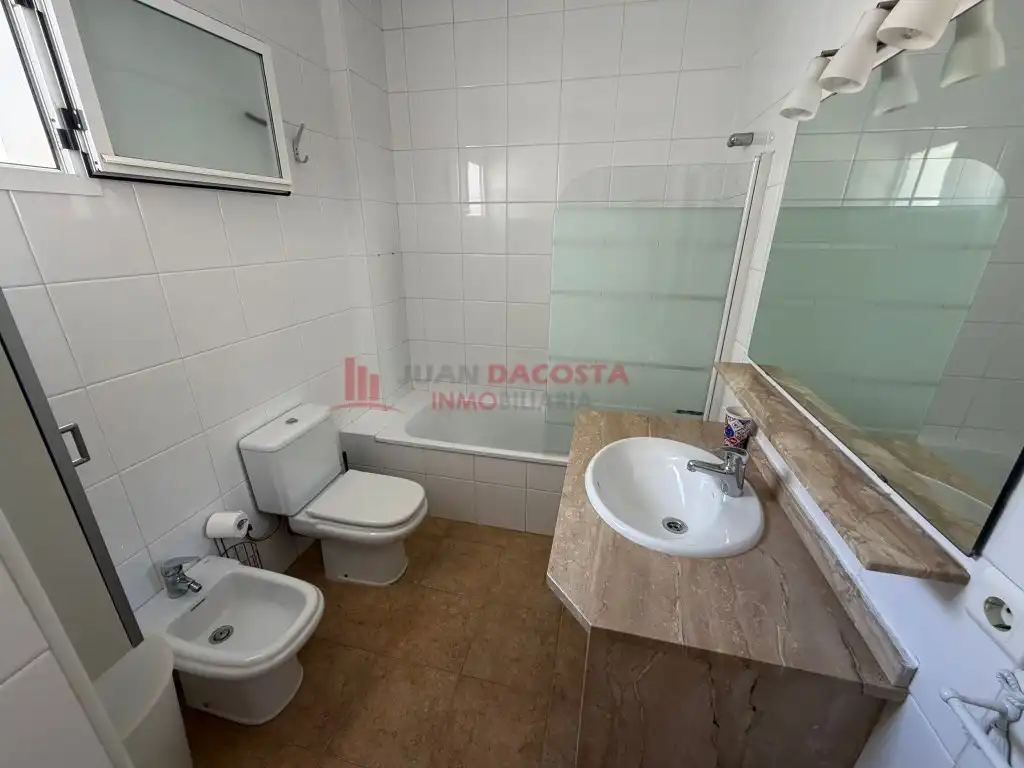 Piso de 90 m² en Lepe