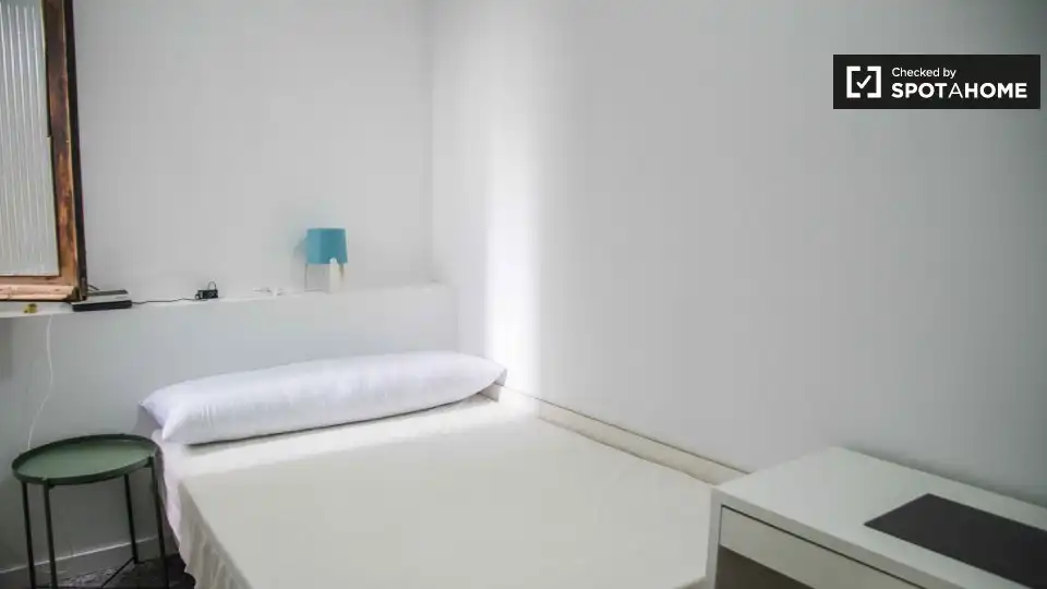 Habitación 300 m², Valencia