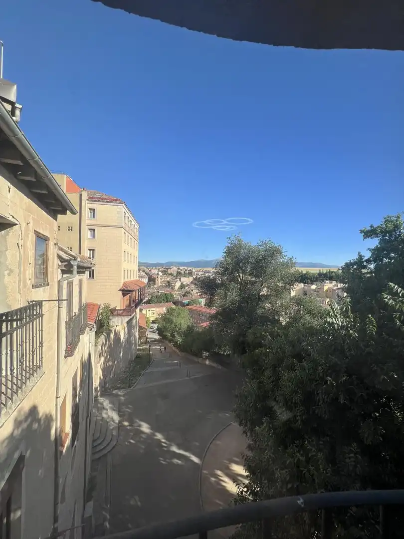 Piso de 230 m² en Segovia