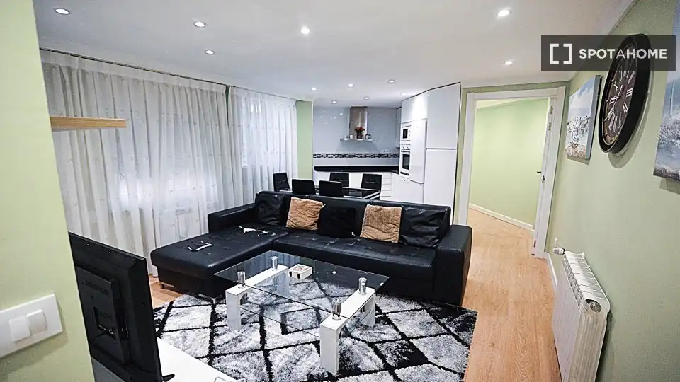 Habitación 104 m², Santander