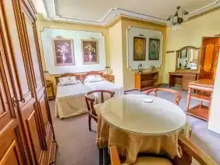 Habitación 844 m², Málaga