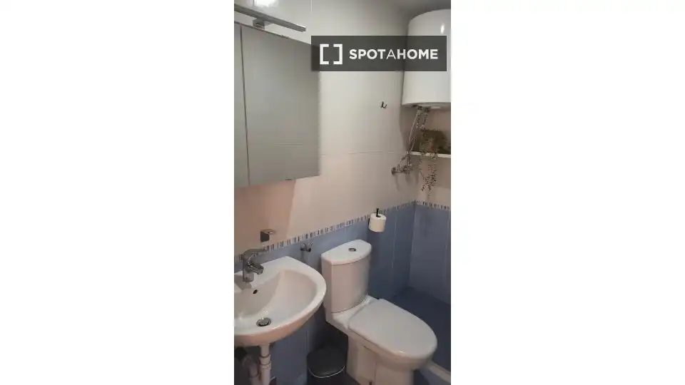 Habitación 58 m², Almería