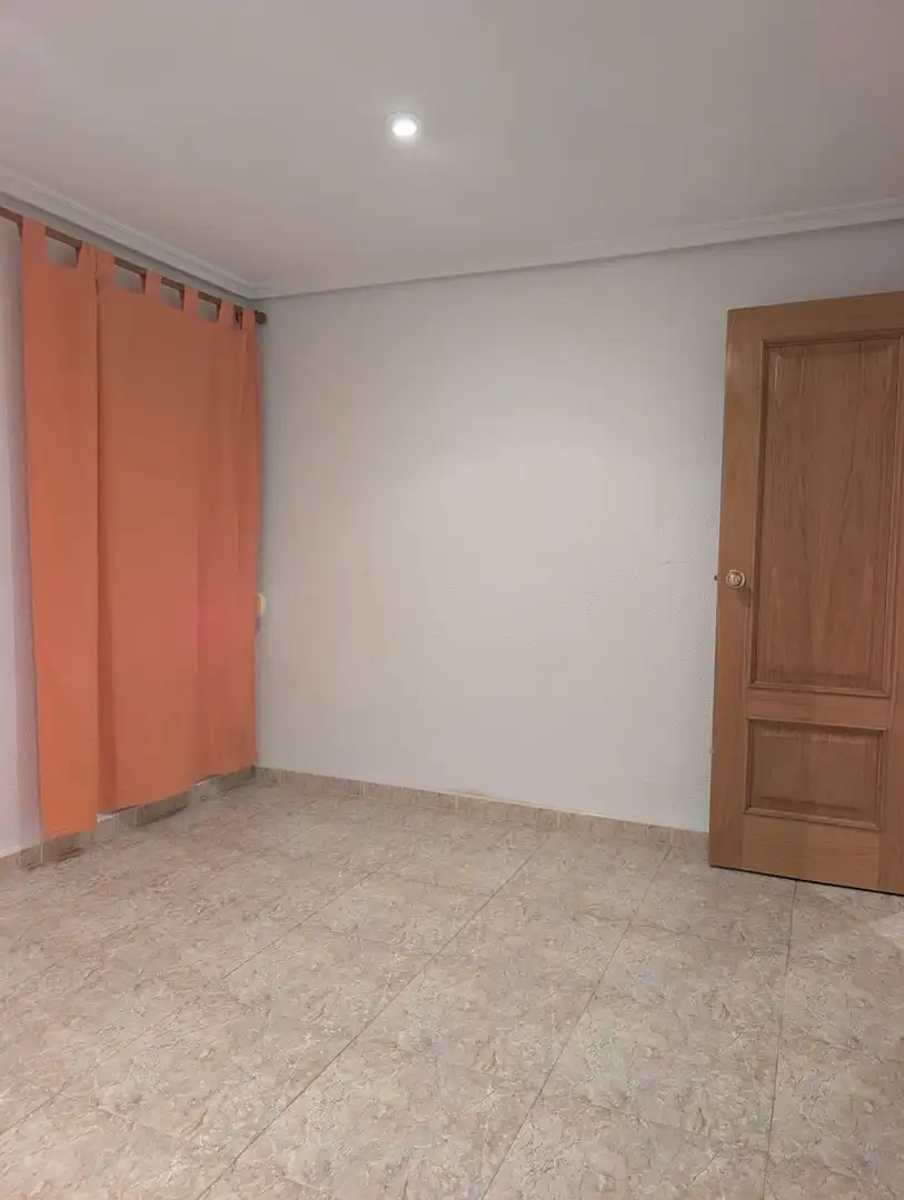 Piso de 95 m² en Alicante