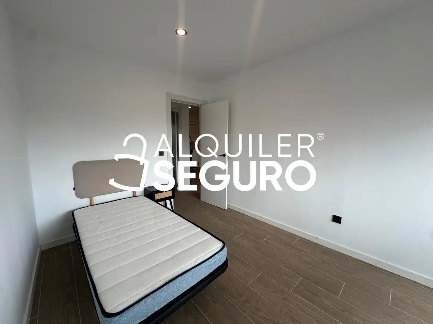 Piso de 70 m² en Tomares