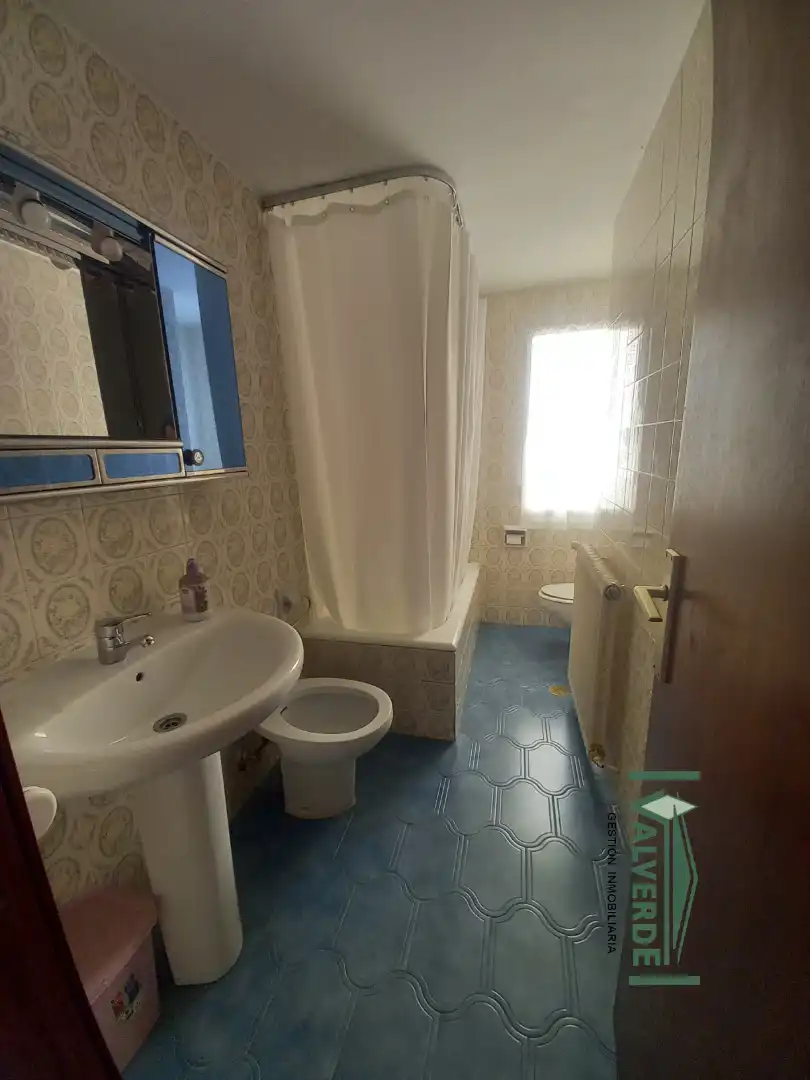 Piso de 85 m² en Granada