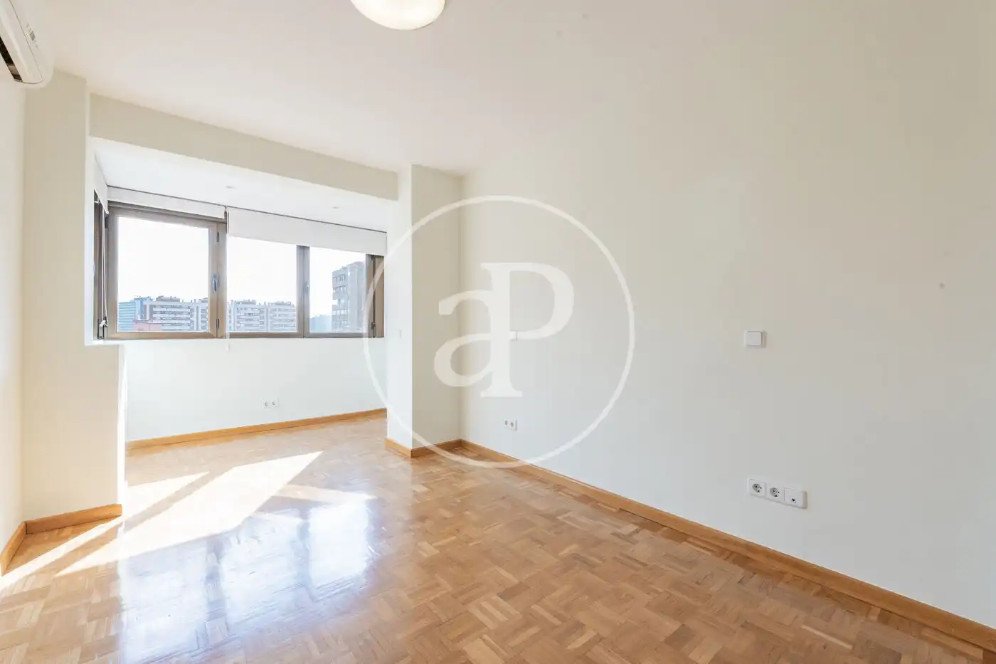 Wohnung 180 m² in Madrid