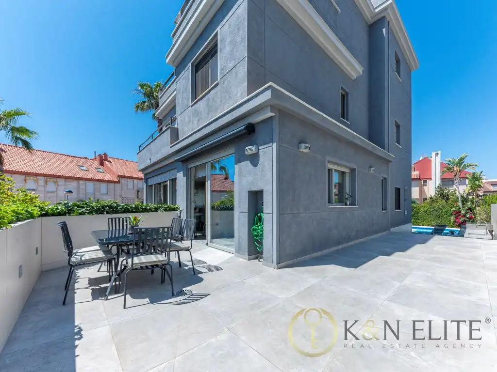 Casa 464 m² a Alacant / Alicante