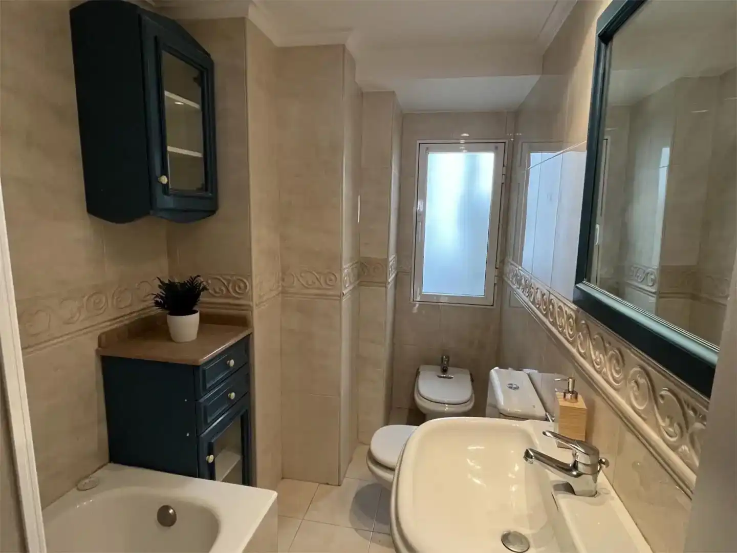 Habitación 140 m², Zaragoza