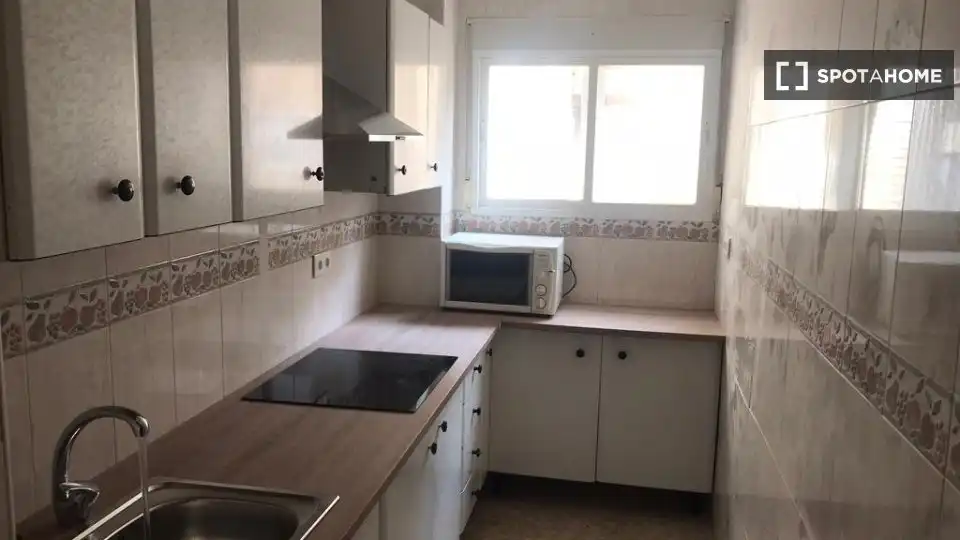 Habitación 81 m², Jaén