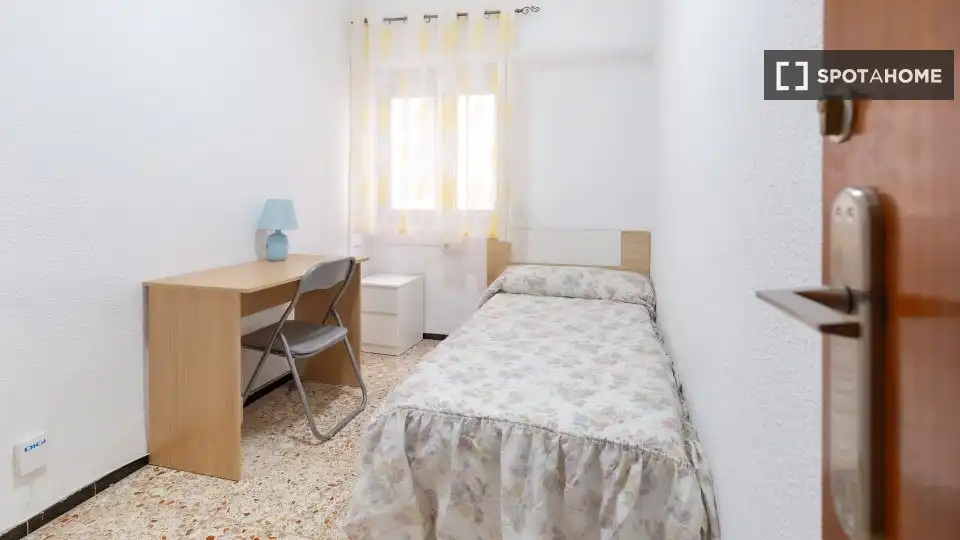 Habitación 95 m², Elche