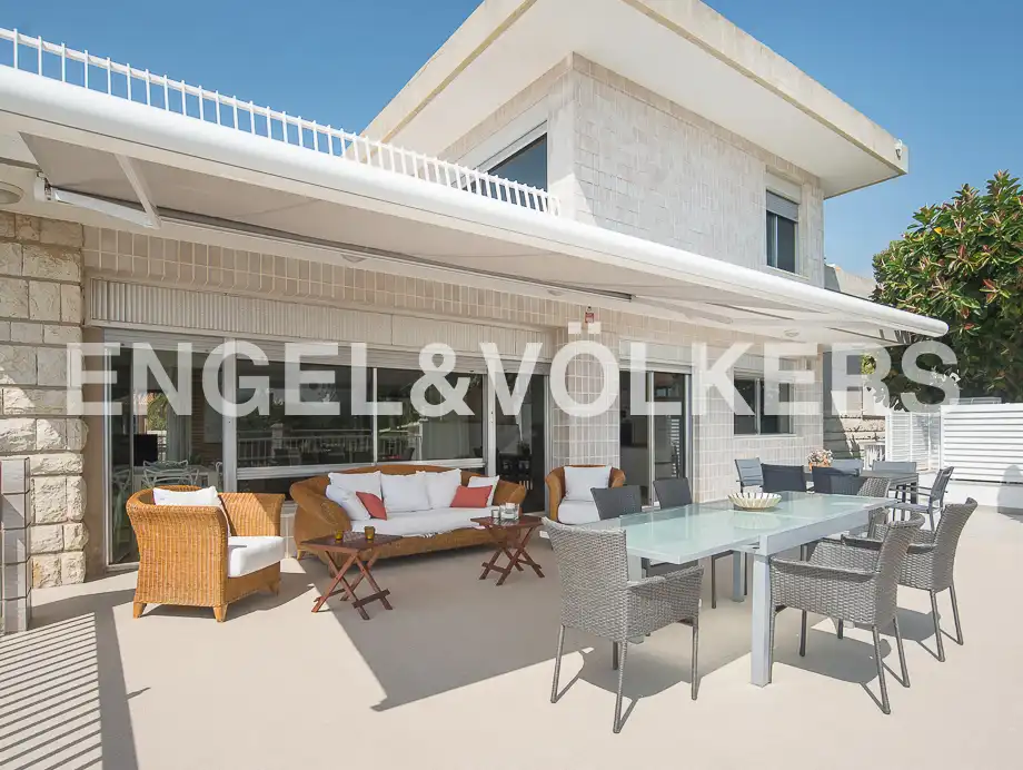 Piso de 636 m² en Benicasim