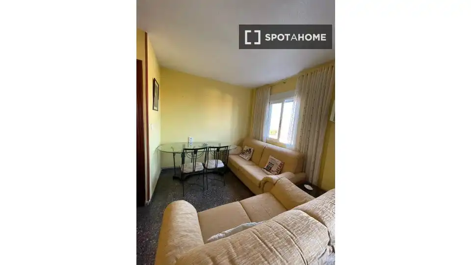 Habitación 75 m², Alicante