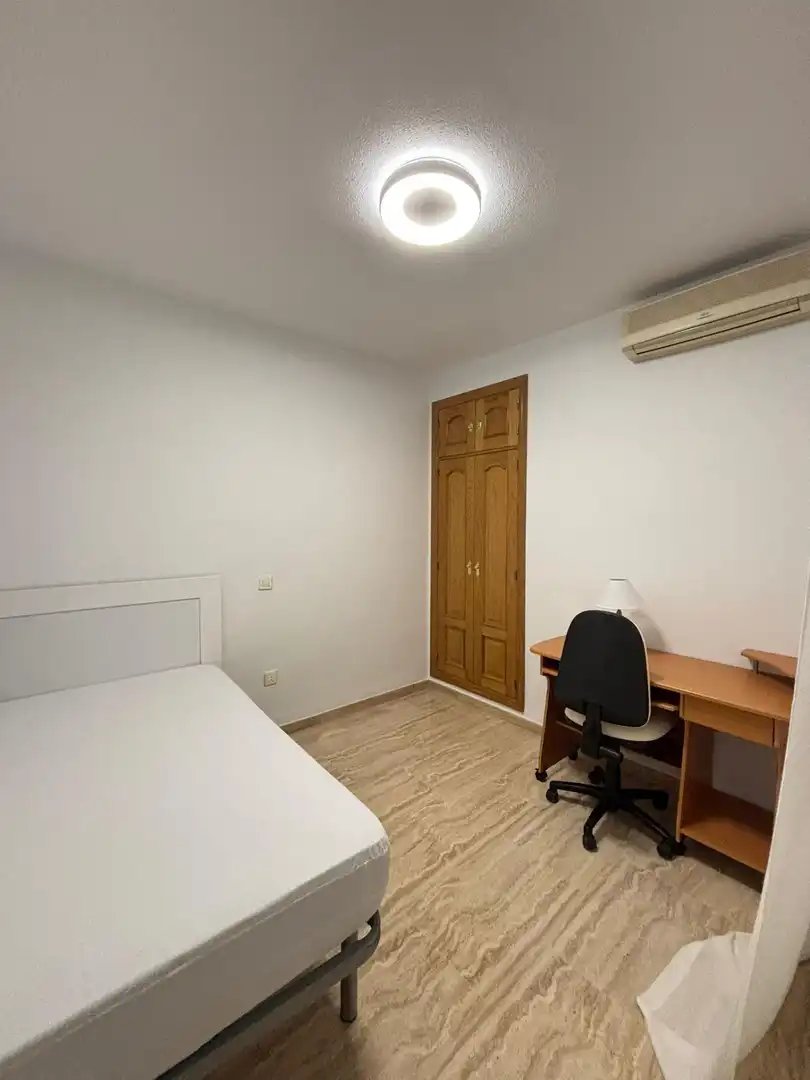 Piso de 83 m² en Valdepeñas