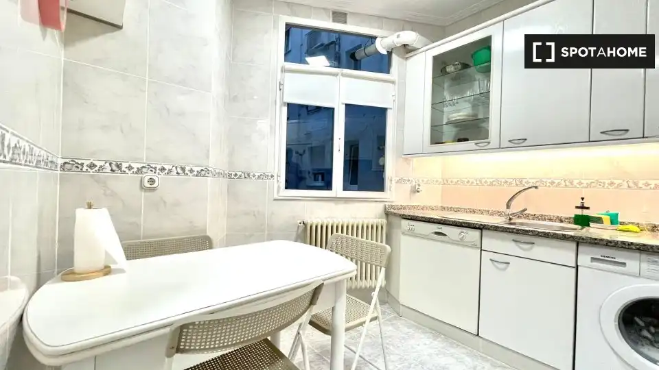 Habitación 127 m², Bilbao