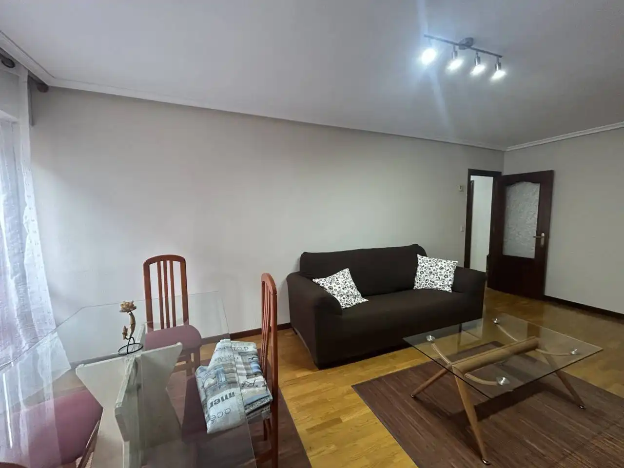 Piso de 97 m² en Oviedo
