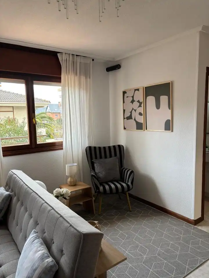 Piso de 100 m² en Laredo