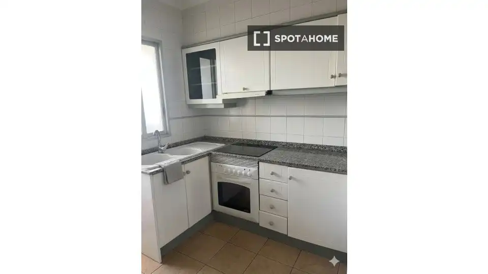 Habitación 90 m², Dénia