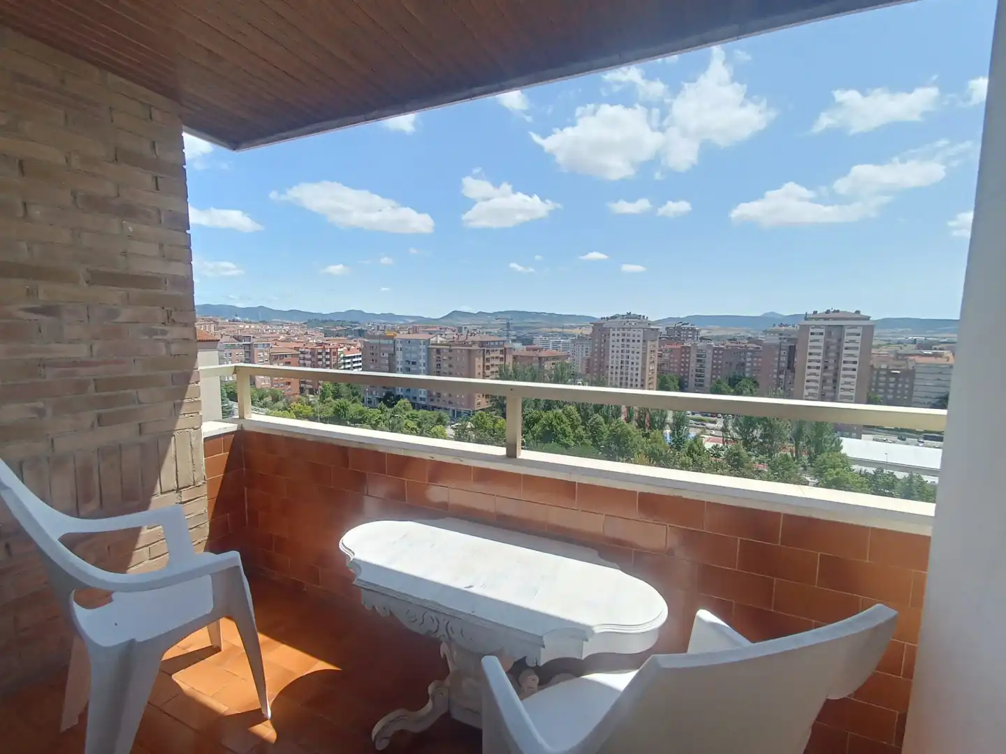 Habitación 100 m², Pamplona