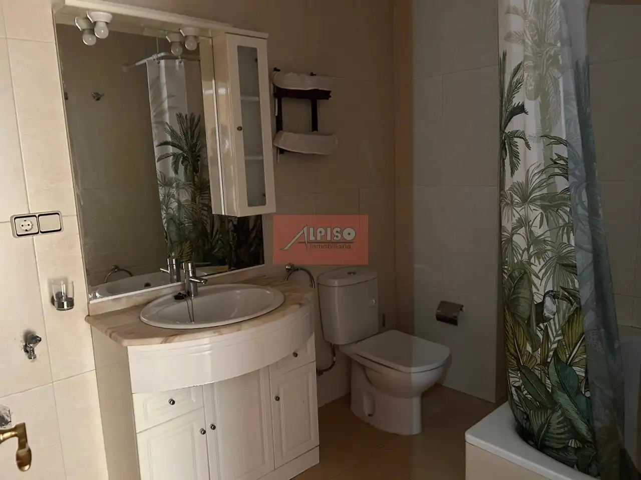 Piso de 81 m² en Ourense