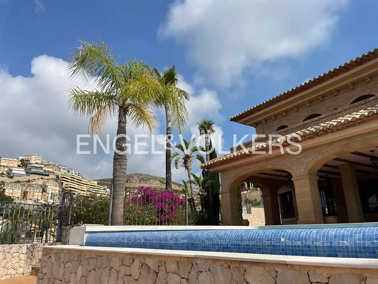 Casa de 687 m² en Cullera