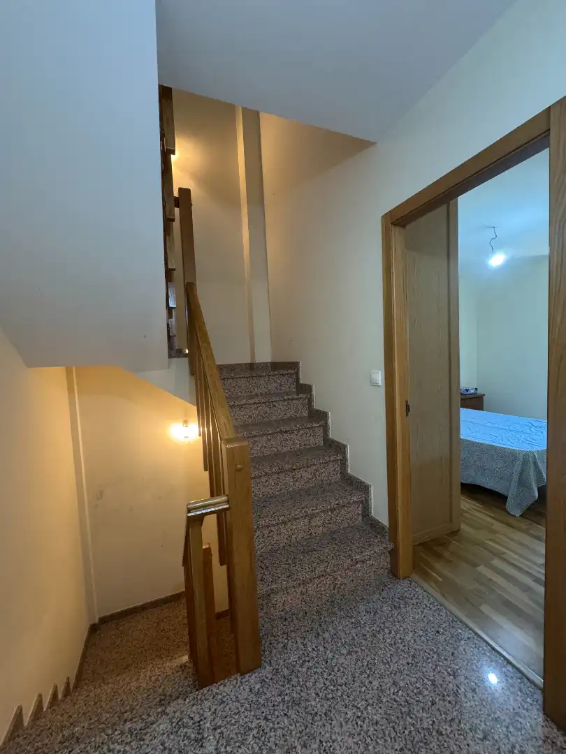Casa de 153 m² a Teo