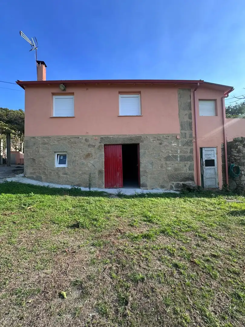 Piso de 95 m² en Parada de Sil