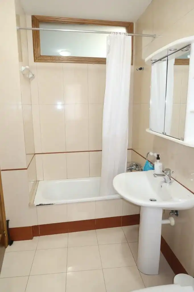 Piso de 77 m² en La Coruña