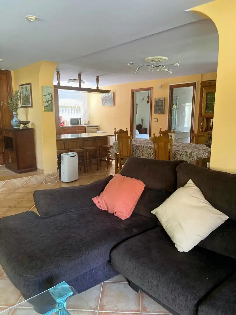 Casa de 300 m² en Cangas de Morrazo