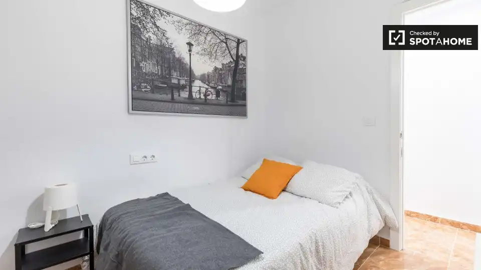 Habitación 100 m², Valencia