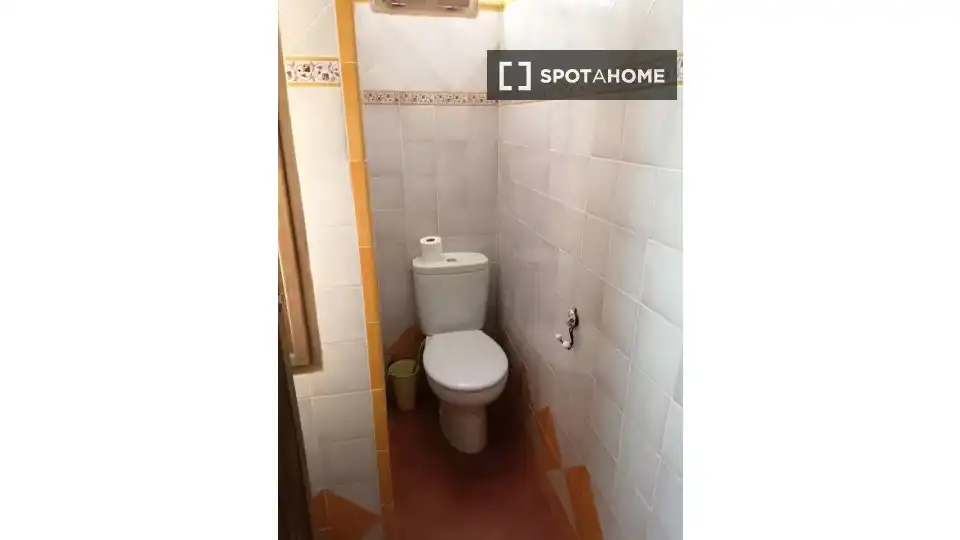 Habitación 46 m², Granada