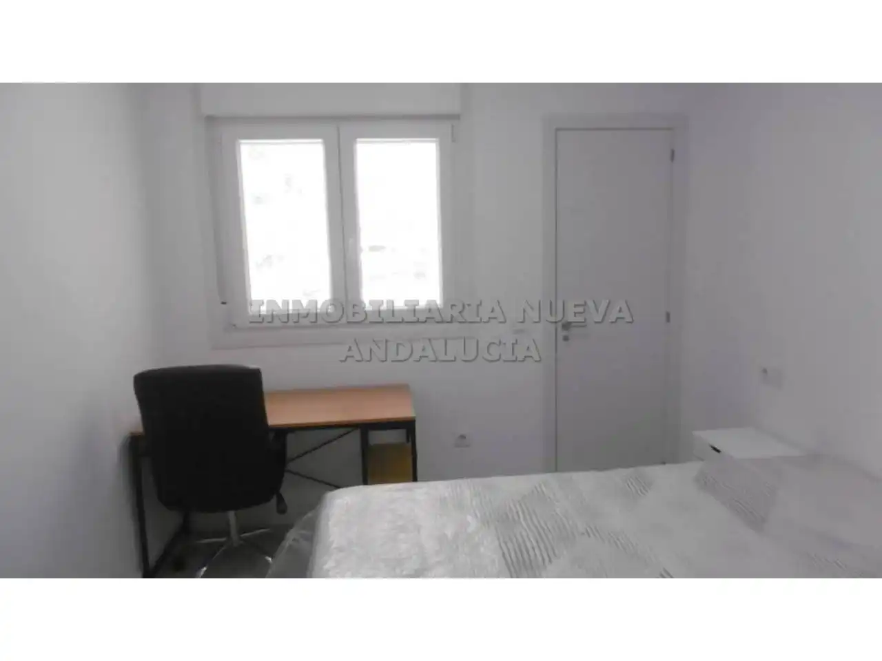 Piso de 90 m² en Almería