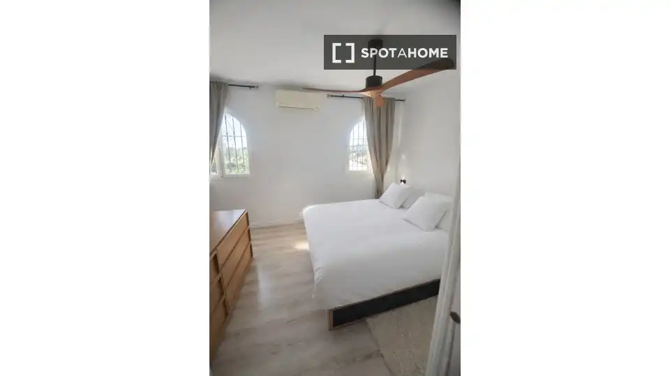 Habitación 104 m², Vélez-Málaga