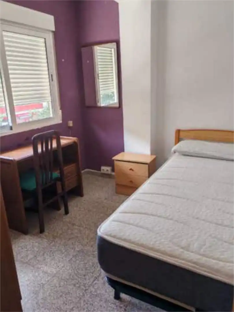 Piso de 90 m² en Granada