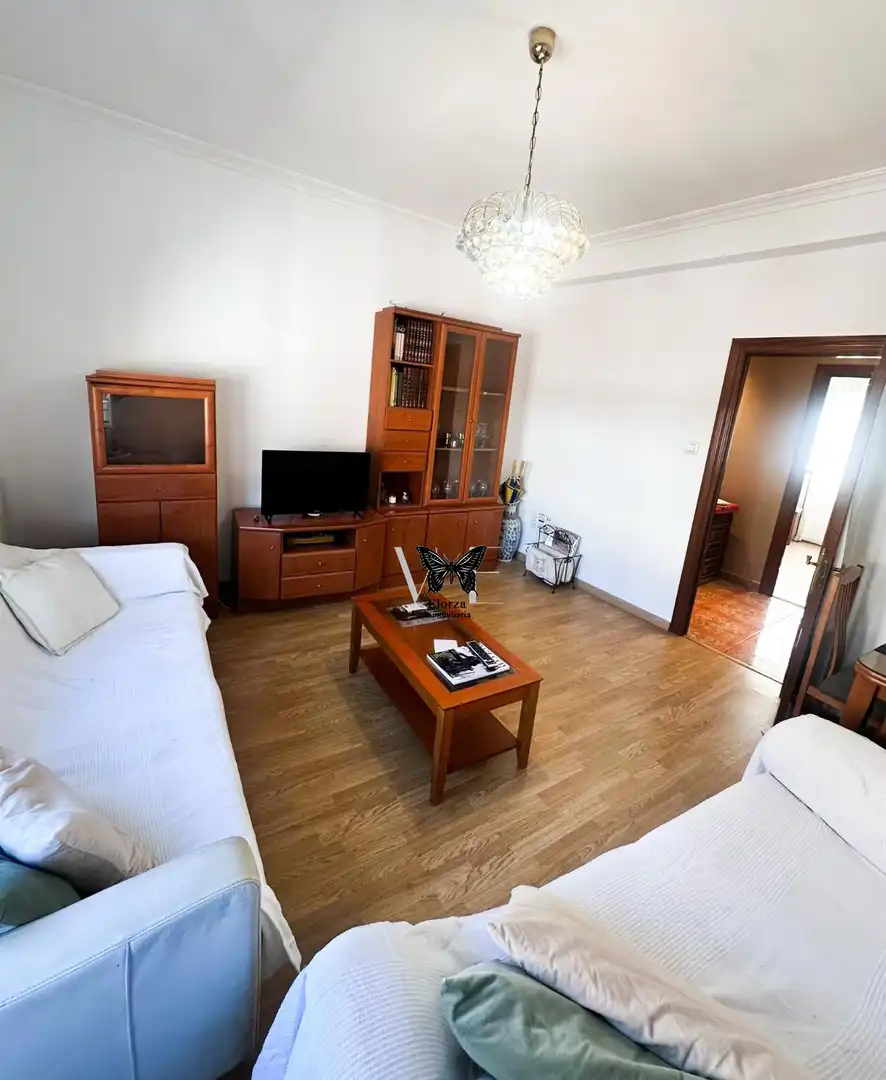 Pis de 133 m² a Oviedo