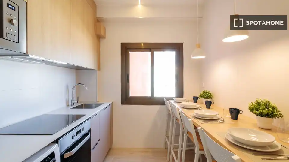Habitación 104 m², Alicante