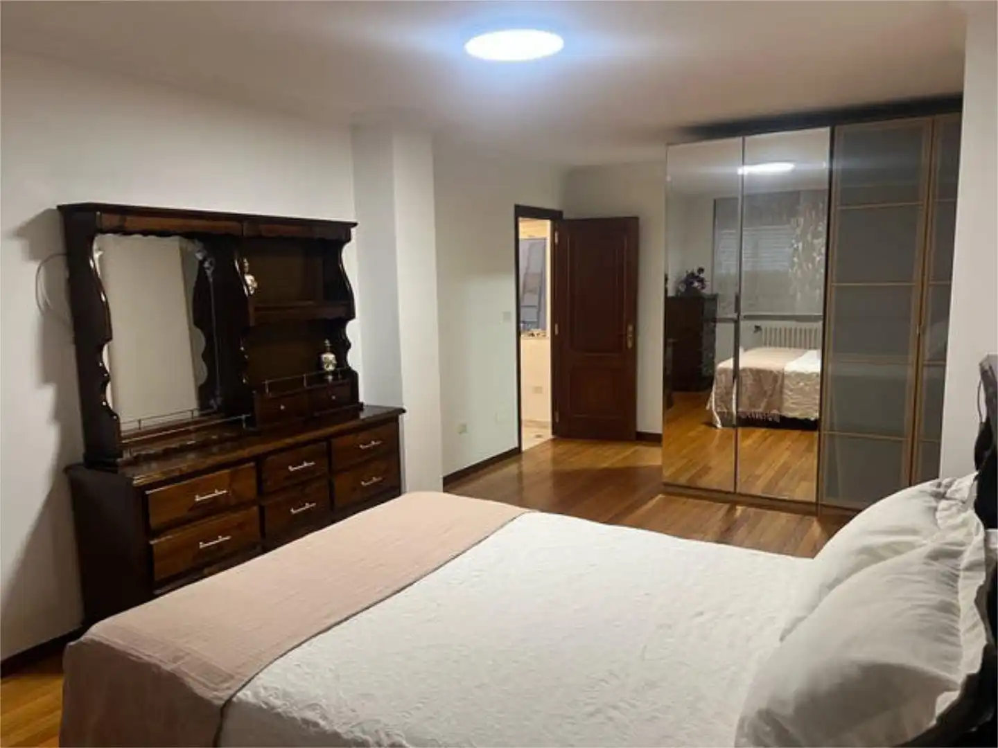 Piso de 200 m² en Noia
