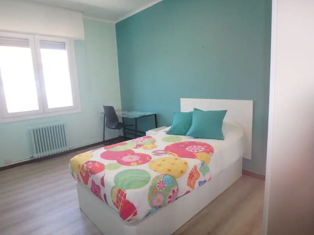 Piso de 80 m² en Pamplona