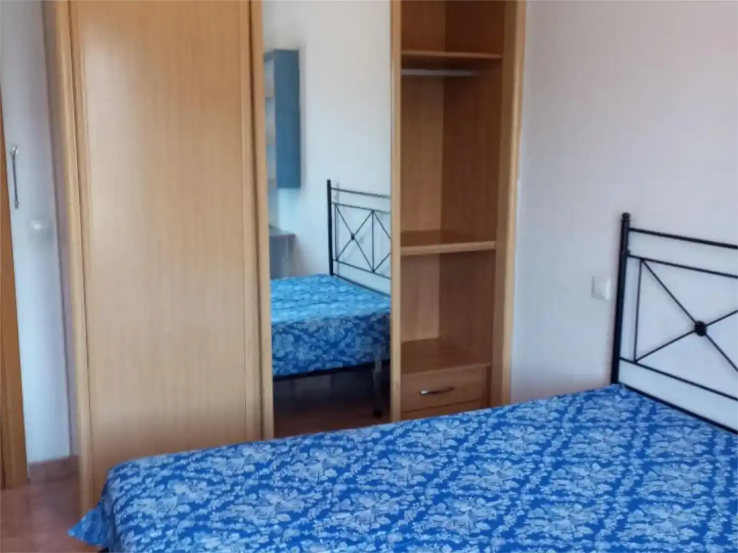 Habitación 12 m², Zaragoza