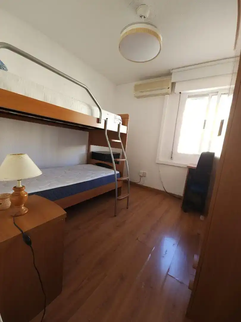 Piso de 98 m² en Sevilla