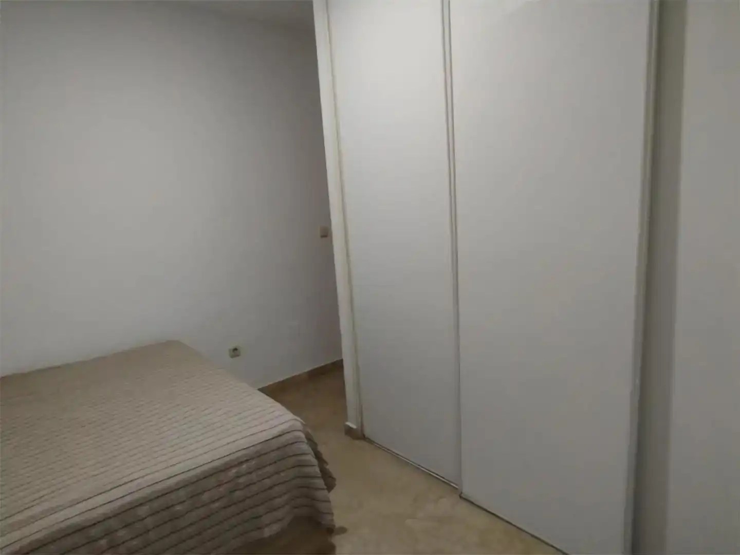 Piso de 100 m² en Almería