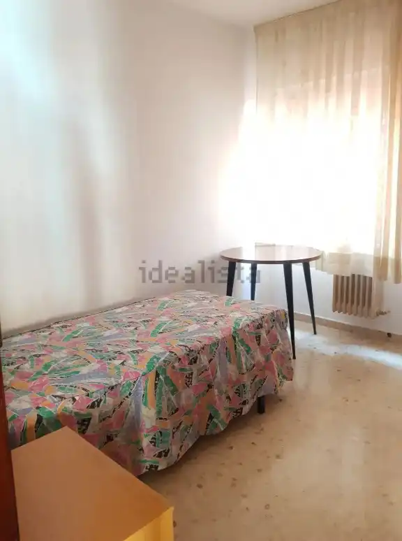 Piso de 120 m² en Granada