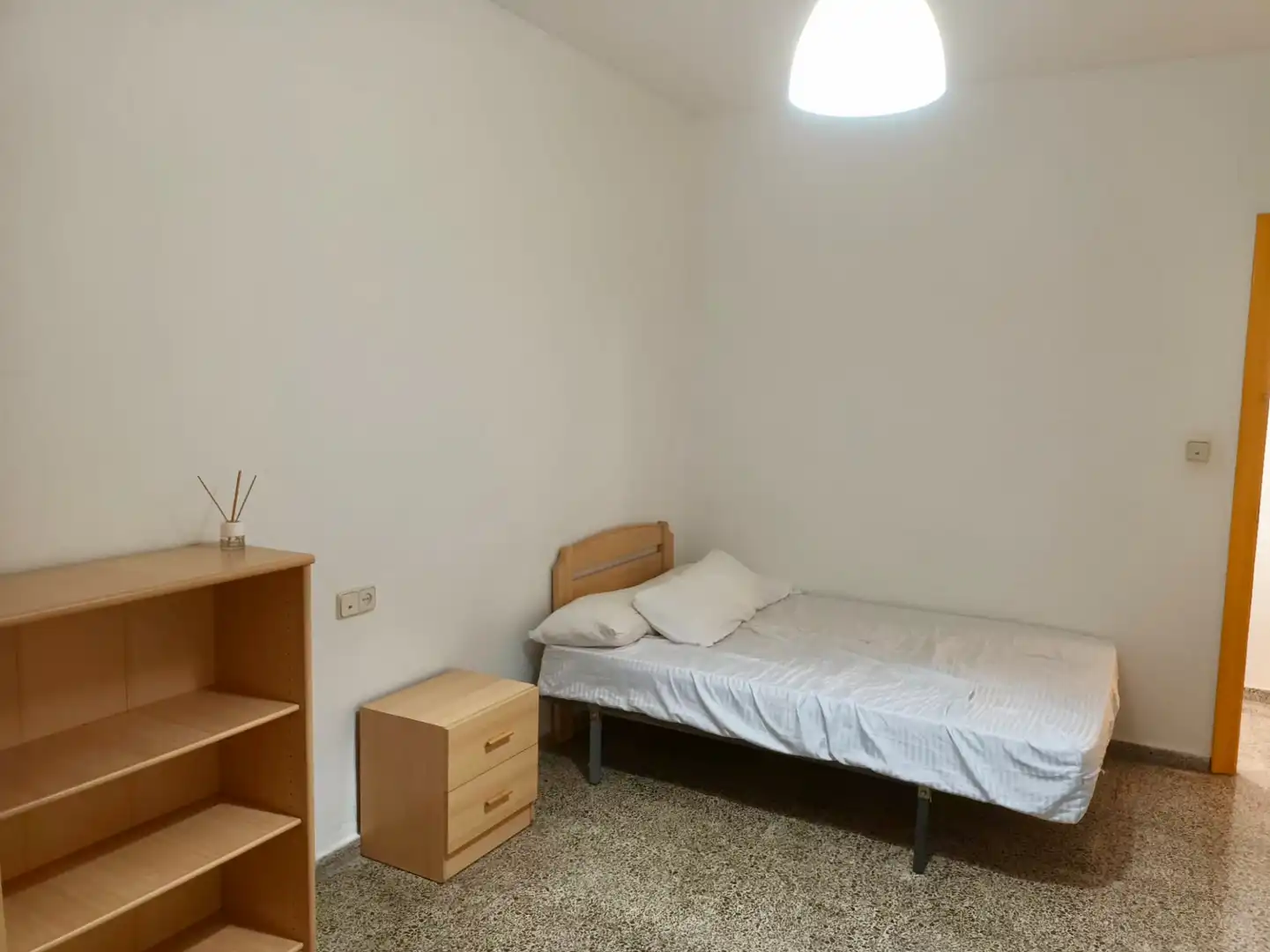 Piso de 90 m² en Granada