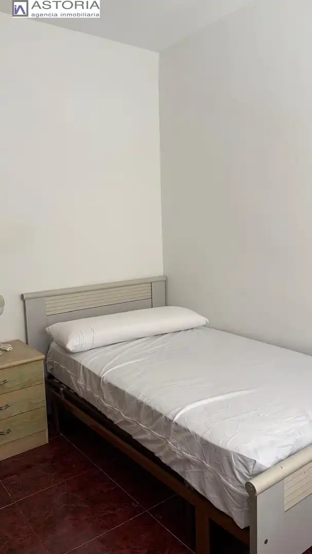 Piso de 100 m² en Granada