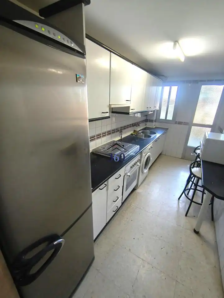 Piso de 90 m² en Cáceres