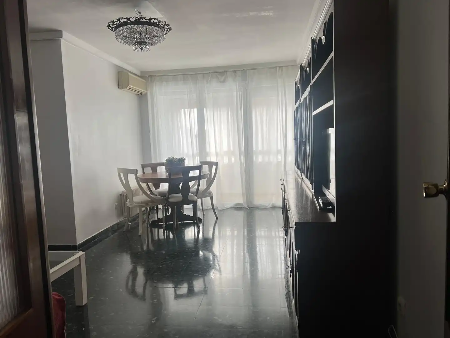 Piso de 85 m² en Zaragoza