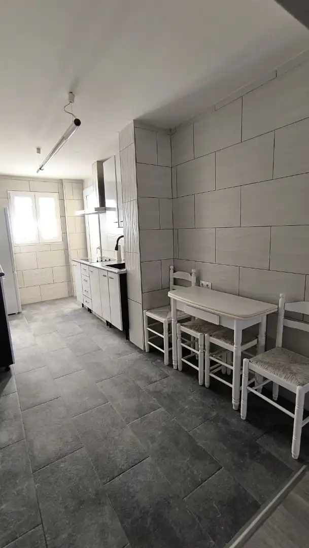 Piso de 90 m² en Villarrobledo